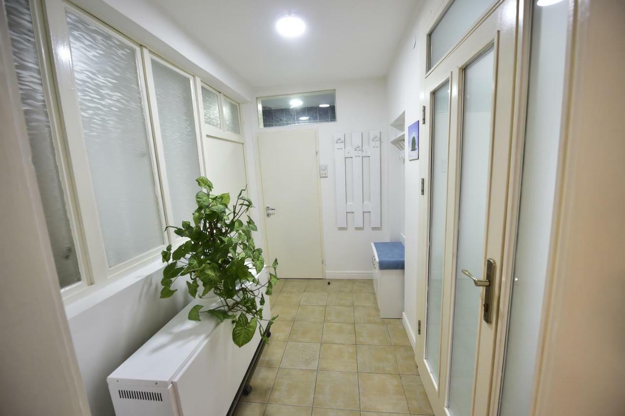Beograd - Apartman "Gardos" Экстерьер фото